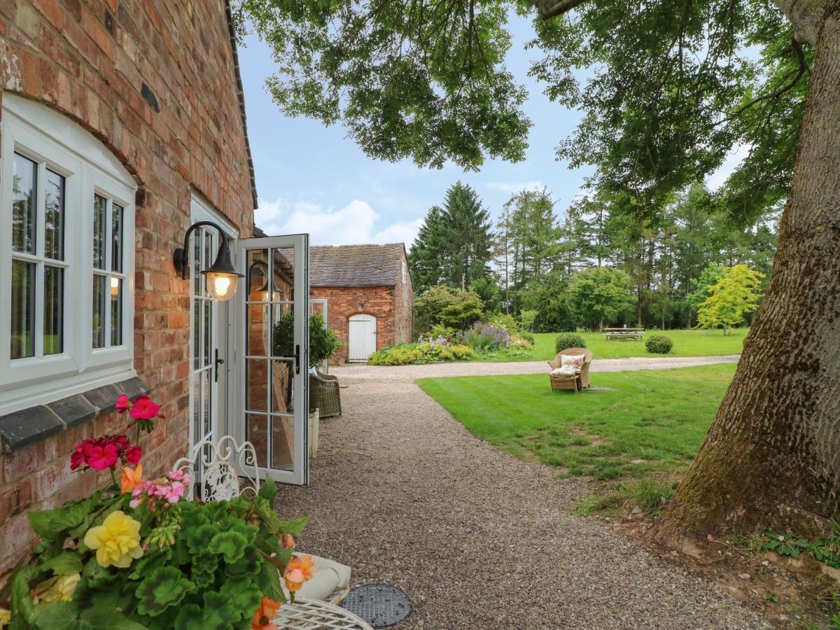 Barn Owl Villa Ashbourne  Luaran gambar
